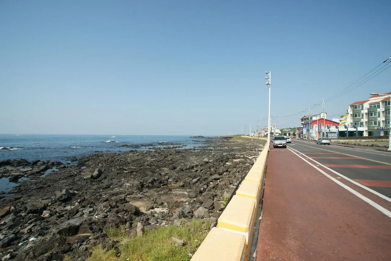 The Beach Pension Jeju Country house