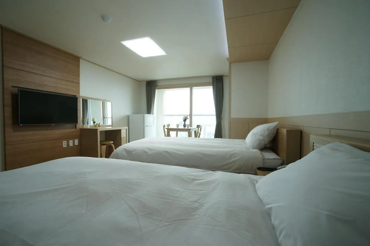 The Beach Pension 제주 0*,